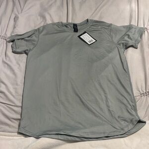 Bruce Bolt Men's Gray T-Shirt Youth XL